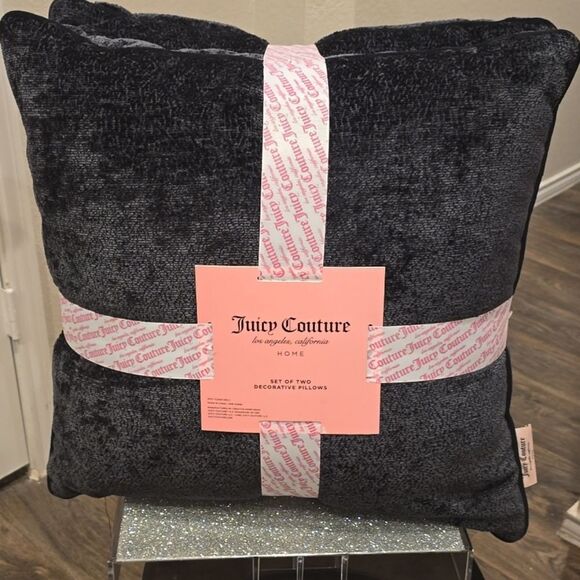 Juicy Couture Home Set of 2 Decorative Pillows - Picture 4 of 7